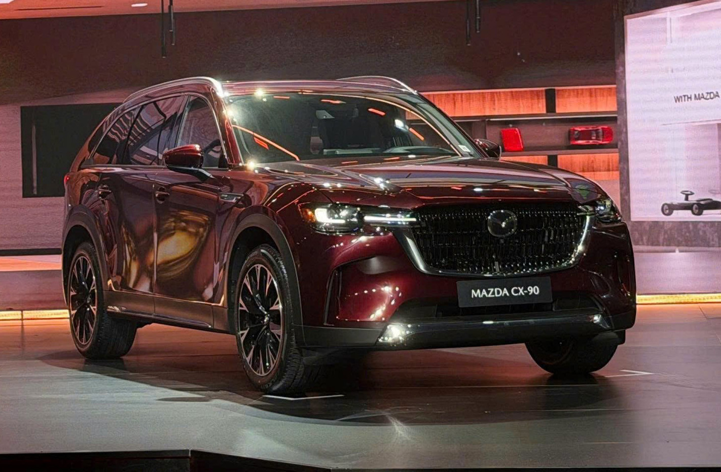 CX 90.jpg