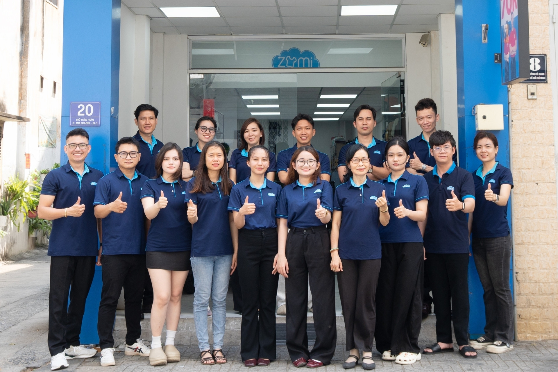 Đồng phục doanh nghiệp - ‘mảnh ghép’ quan trọng trong nhận diện thương hiệu