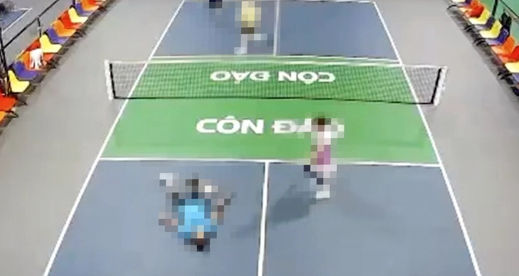 Ngã gục, tử vong khi chơi pickleball: Già hay trẻ đều có thể là nạn nhân