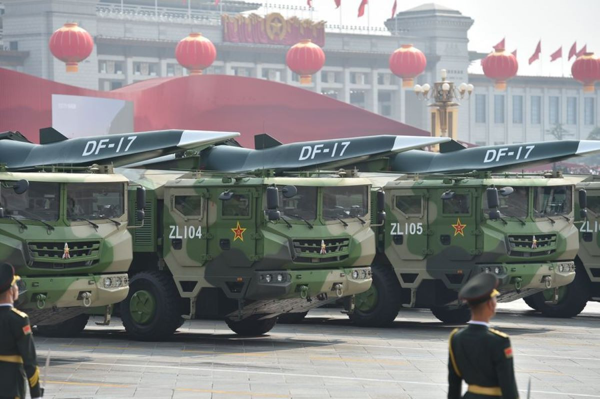 Tên lửa DF 17 Trung Quốc 4.jpg