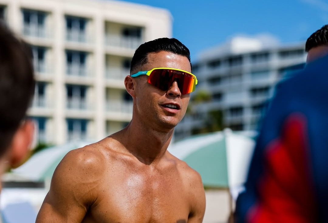 Trước trận Bồ Đào Nha gặp Uzbekistan, ngắm nơi Ronaldo ở xa xỉ tới mức nào?
