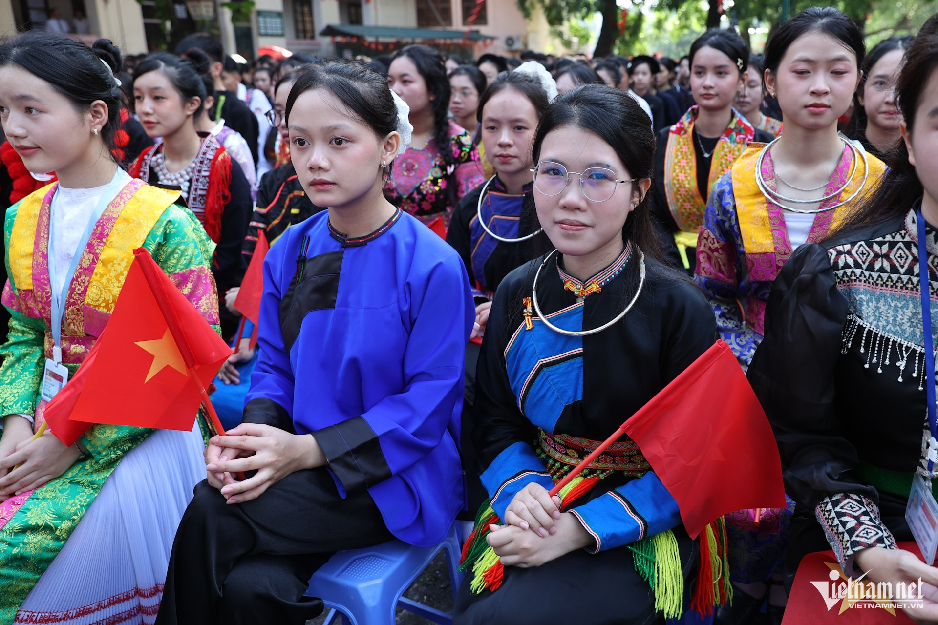 W-Học sinh 3.jpg