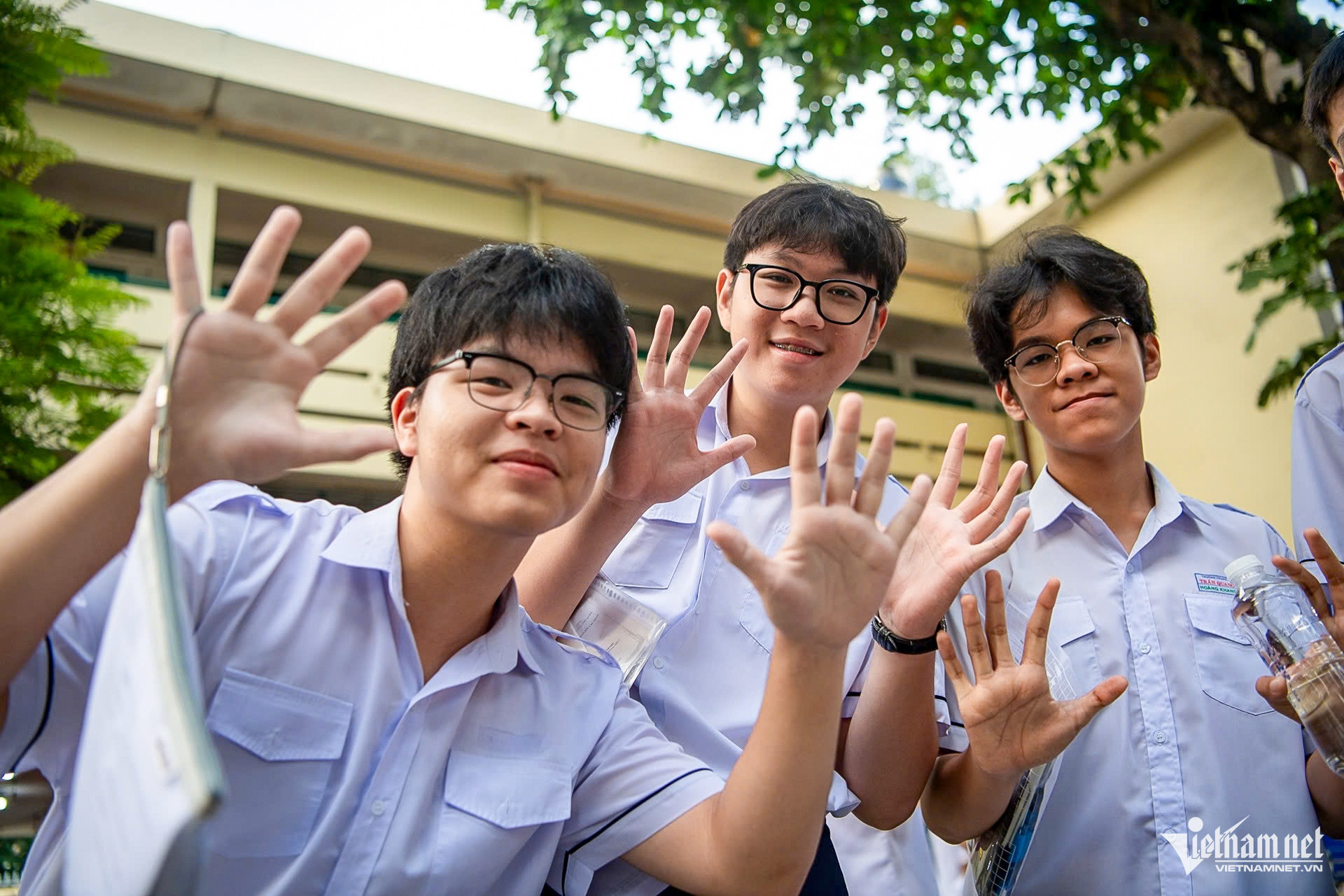 W-thi 10 TPHCM   Nguyễn Huế 6.jpg