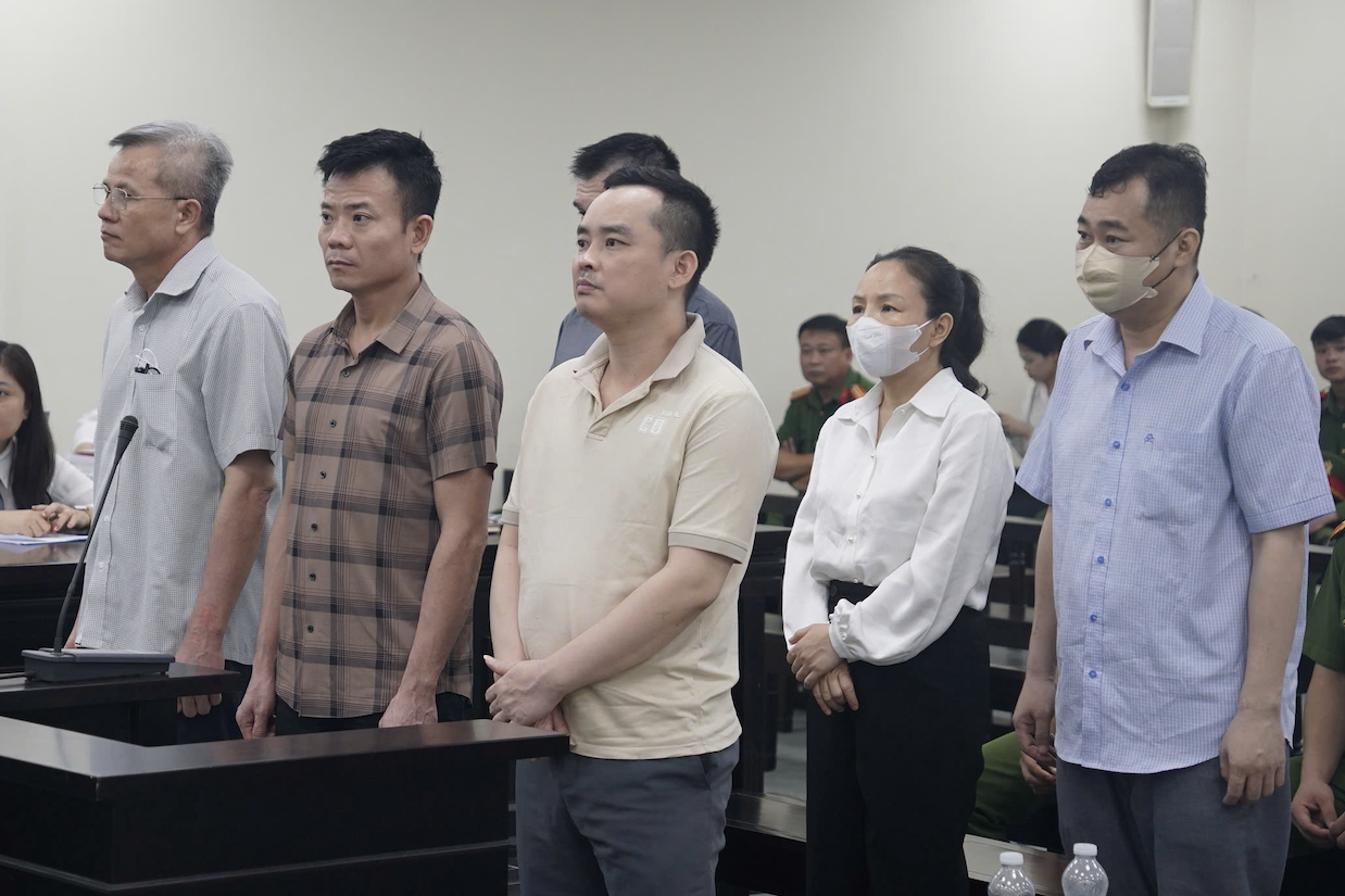 Cựu Chủ tịch HĐQT Công ty Nam Triệu hầu tòa về tội tham ô tài sản