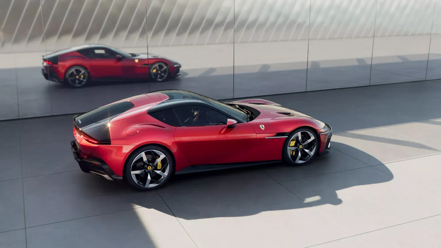 Ferrari 12Cilindri Manual 2 3 1536x864.webp