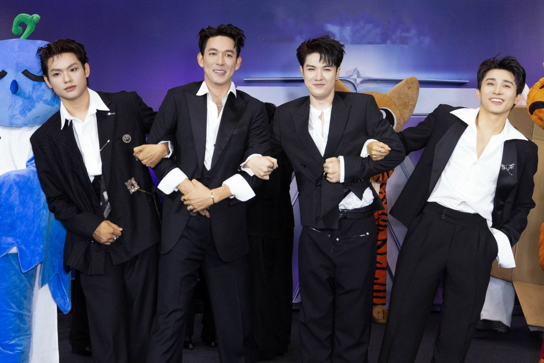 https://static-images.vnncdn.net/vps_images_publish/000001/000003/2026/6/23/tinh-ha-say-hi-003-3296.jpg