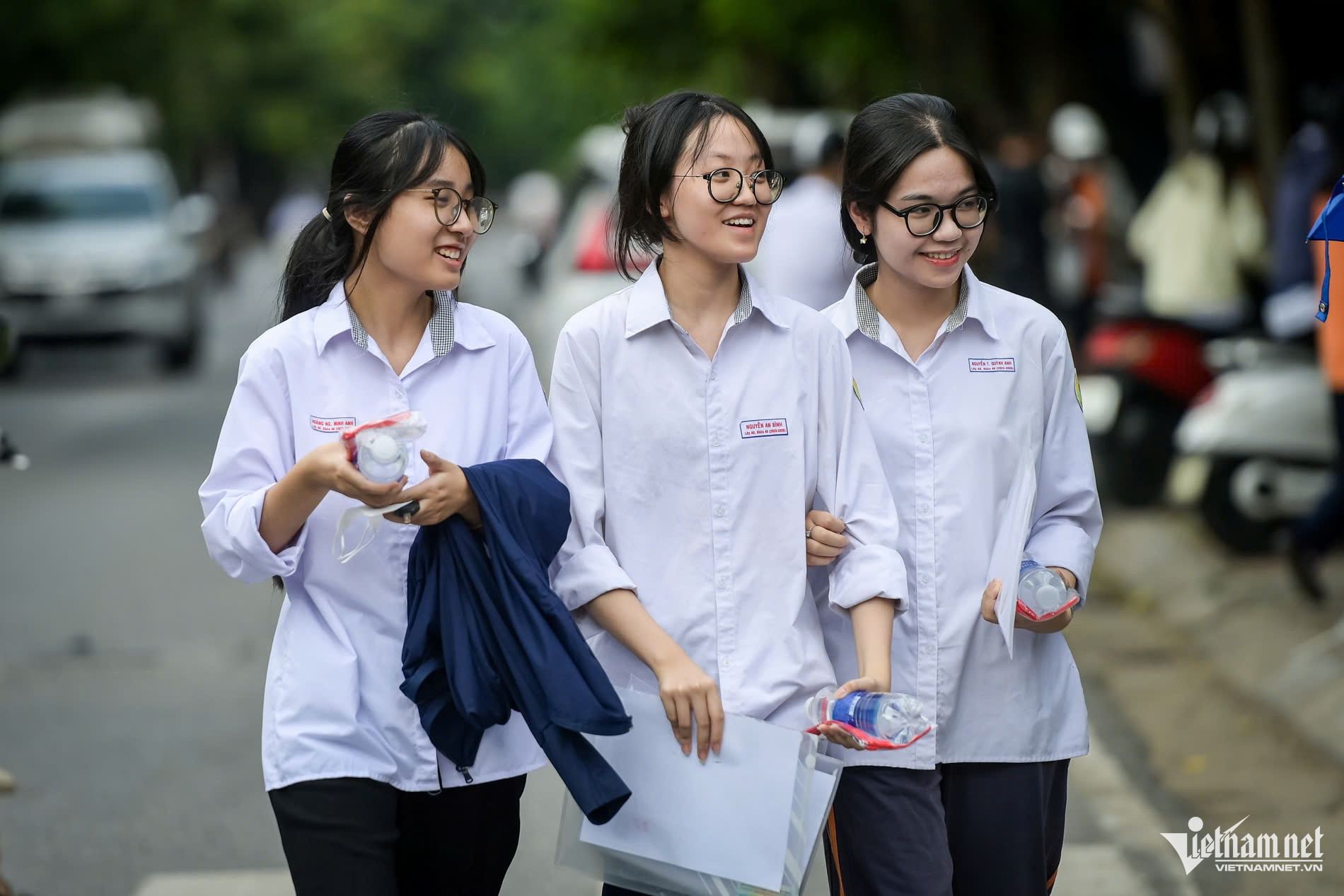 W-học sinh thi tốt nghiệp THPT.jpg
