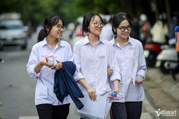 W-học sinh thi tốt nghiệp THPT.jpg