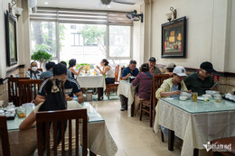 https://static-images.vnncdn.net/vps_images_publish/000001/000003/2026/6/23/w-pho-ga-huyen-huong-2564.jpg