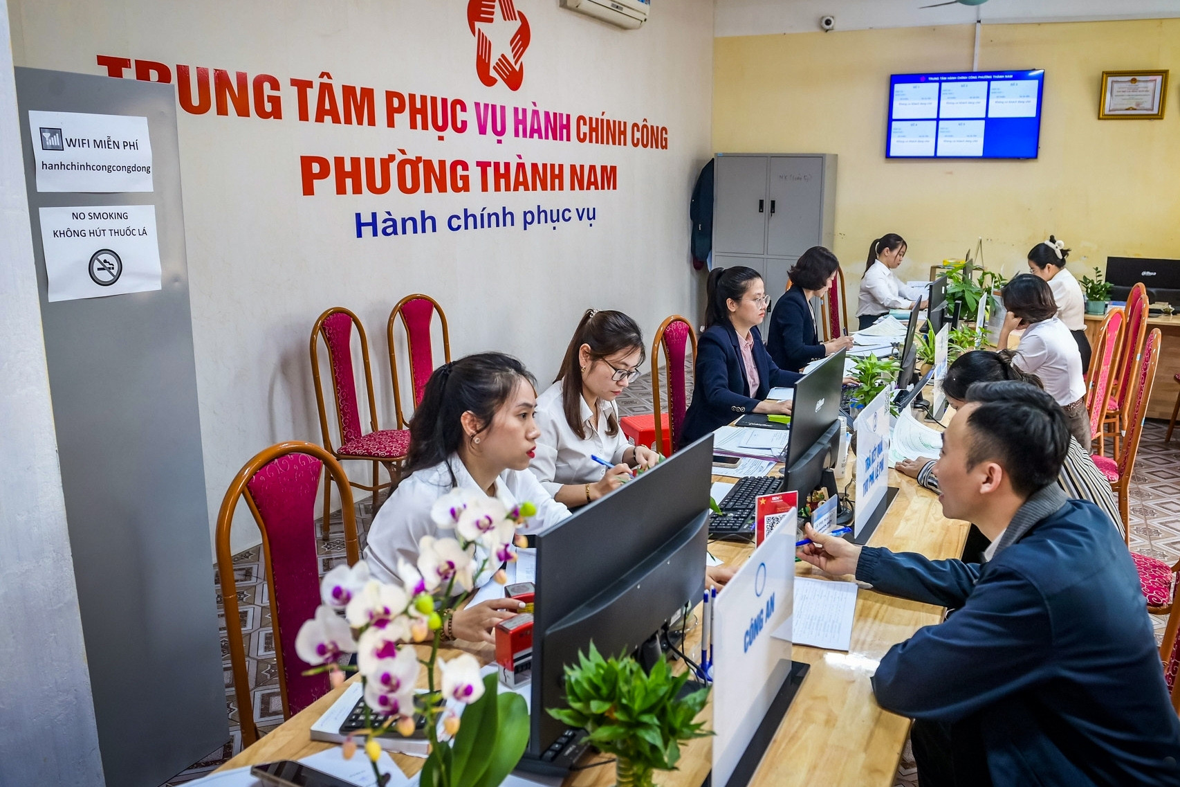 Không giao việc bằng khẩu hiệu