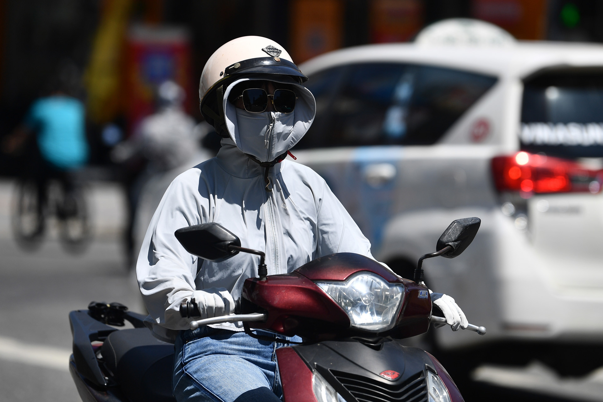 Dự báo thời tiết 25/6/2026: Miền Bắc vẫn nắng nóng trên 39 độ, chiều tối mưa giông