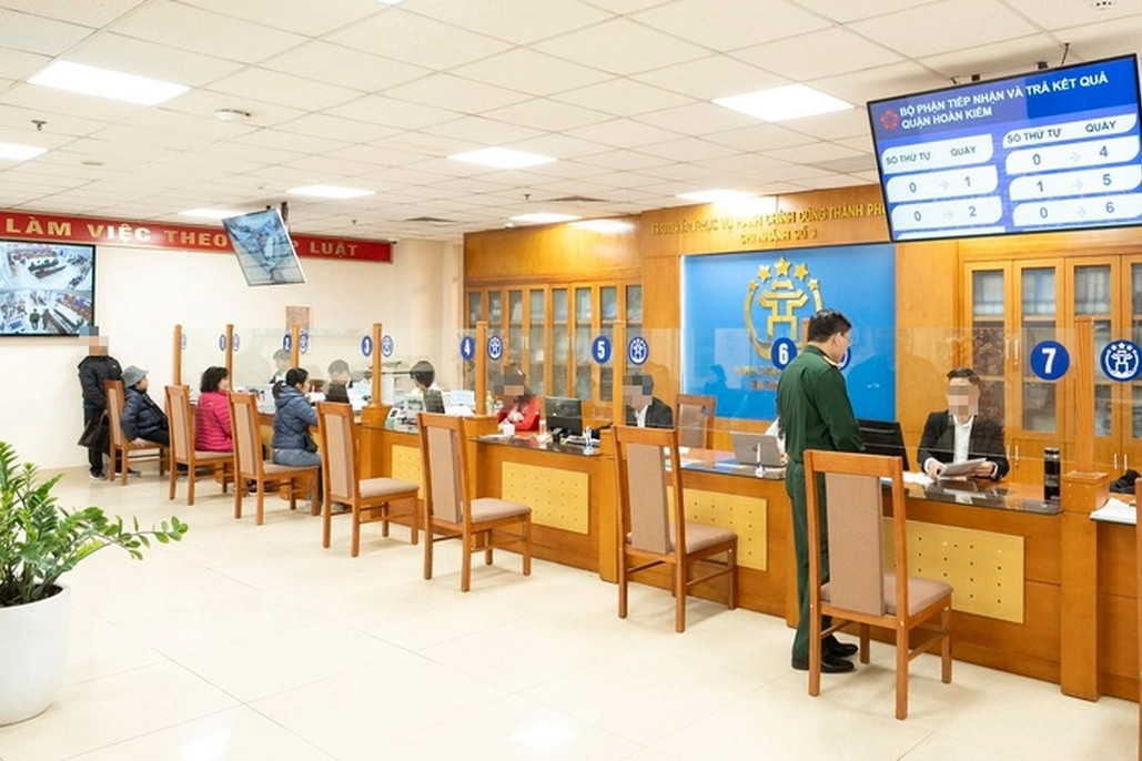 Thành ủy Hà Nội chỉ đạo xử lý vụ từ chối xác nhận ủy quyền cho cụ bà 97 tuổi