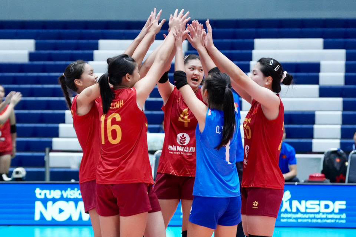 u18 bong chuyen.jpg