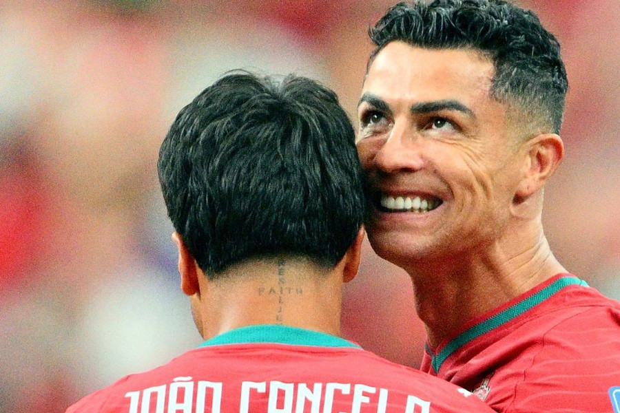 Video bóng đá Bồ Đào Nha vs Uzbekistan: Vũ điệu Ronaldo