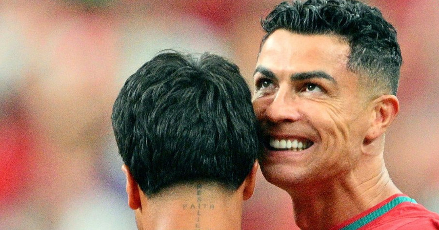 Video bóng đá Bồ Đào Nha vs Uzbekistan: Vũ điệu Ronaldo