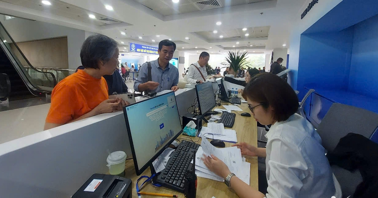 Vụ cụ bà 97 tuổi ở Hà Nội ủy quyền nhận lương hưu: ‘Các cán bộ khác cần coi như bài học’