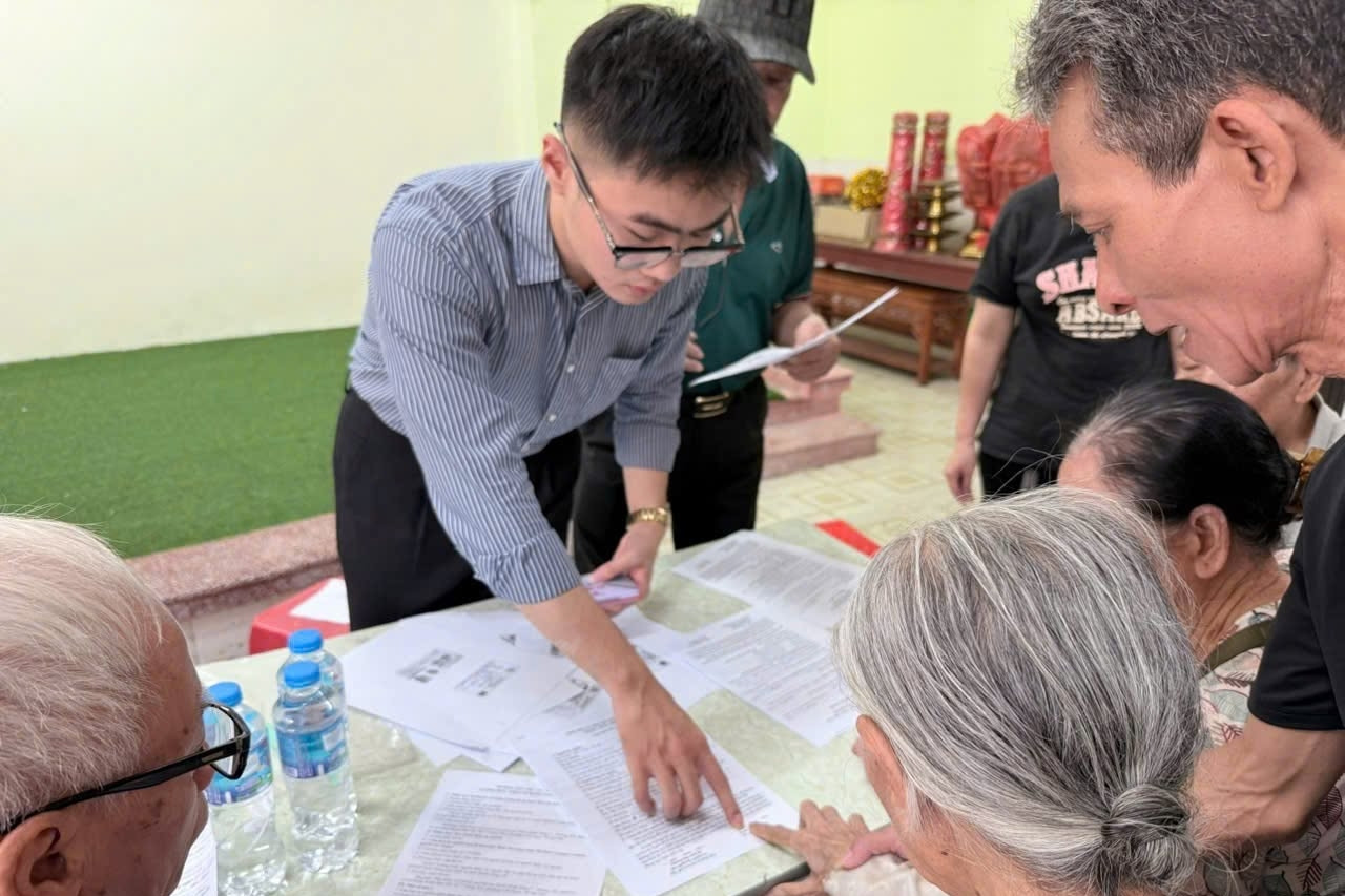 Vụ cụ bà 97 tuổi ủy quyền nhận lương hưu: Gia đình nói gì sau chỉ đạo của Hà Nội?