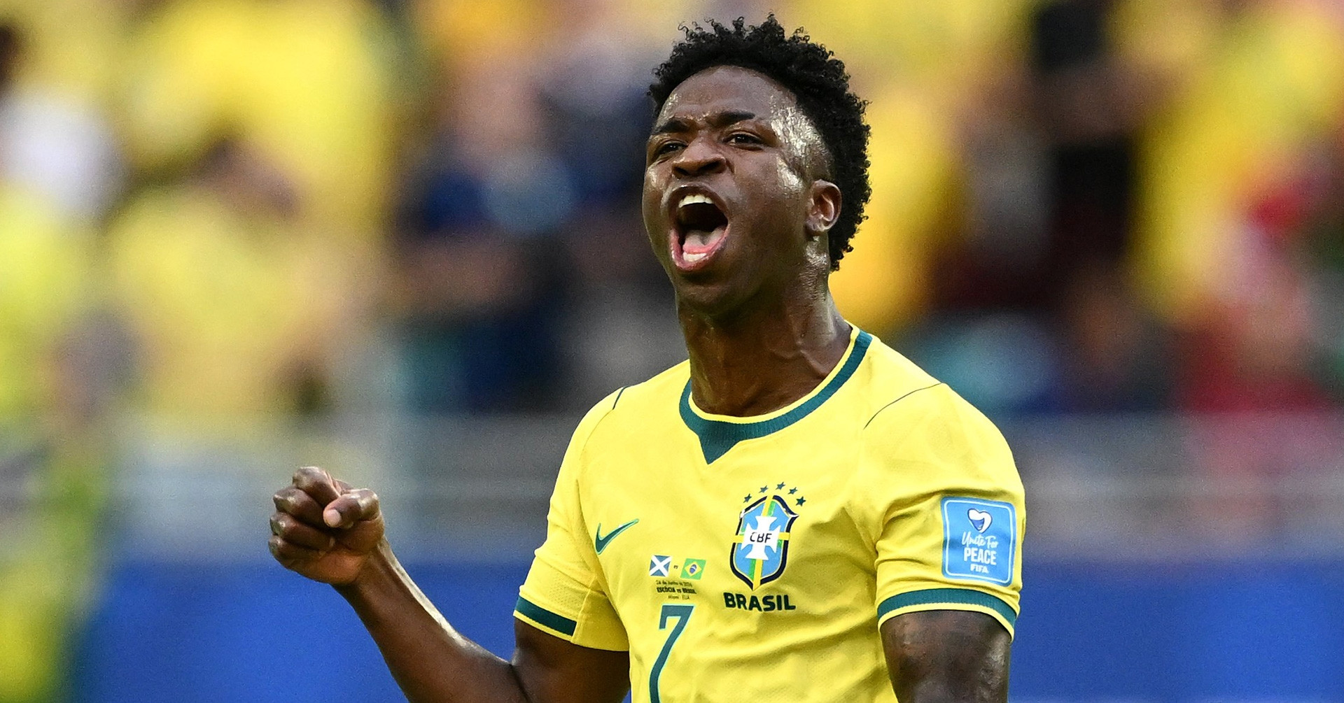 Brazil 3-0 Scotland: Vinicius và samba từ hành tinh khác