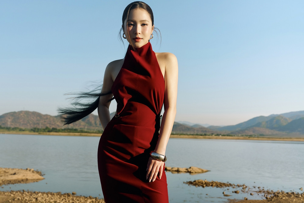 https://static-images.vnncdn.net/vps_images_publish/000001/000003/2026/6/25/huong-tram-02-3020.jpg