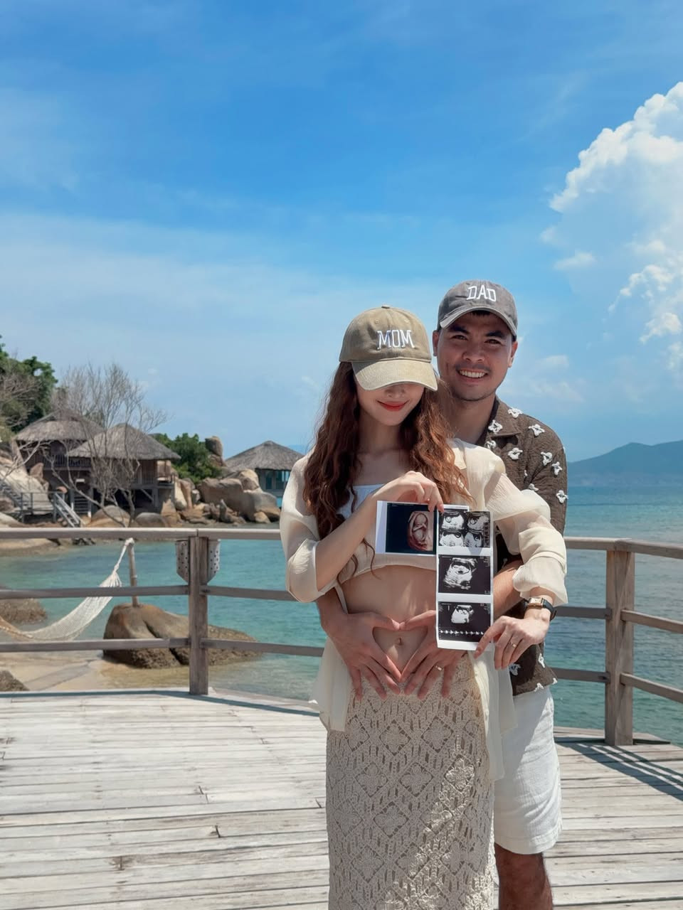 https://static-images.vnncdn.net/vps_images_publish/000001/000003/2026/6/25/huyentrang1-3425.jpeg