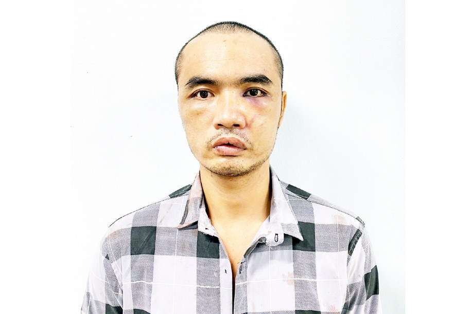Lý lịch của đối tượng cầm dao chém nhiều ô tô ở Hà Nội