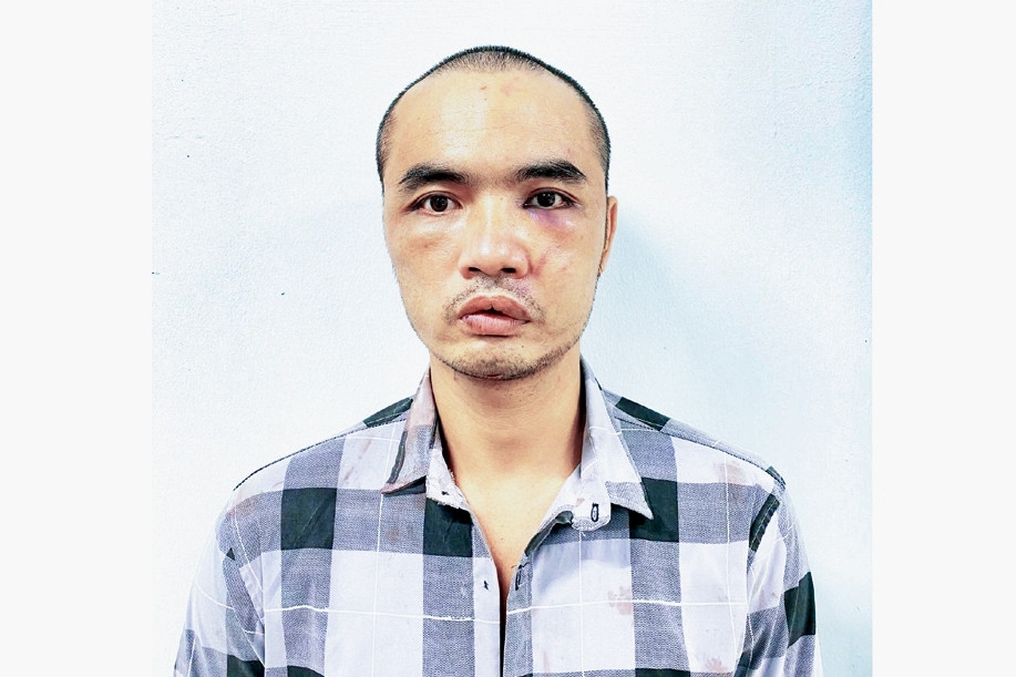 Lý lịch của đối tượng cầm dao chém nhiều ô tô ở Hà Nội