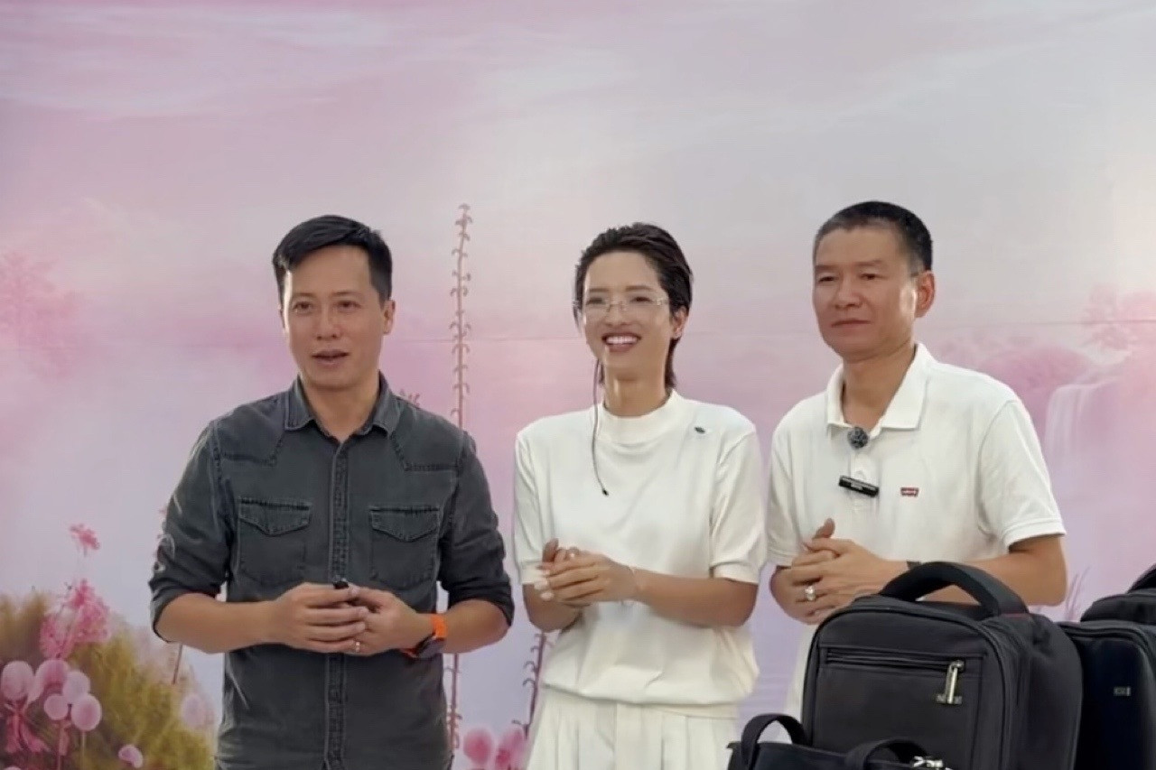 Tiktoker ‘triệu like’ đồng hành cùng phiên livestream Tiếp sức hoa mặt trời