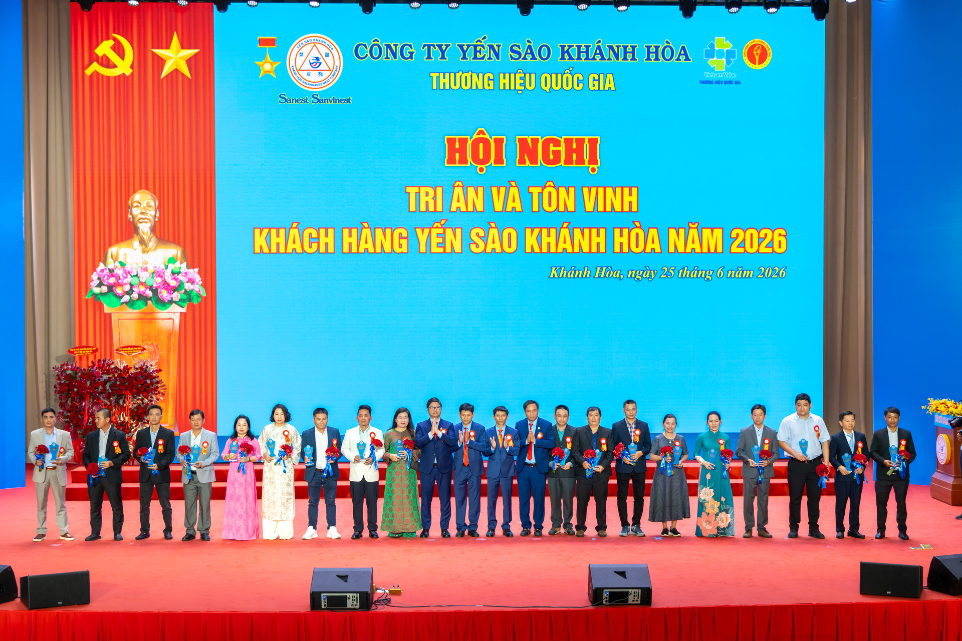 Ảnh 4zxcv.jpg