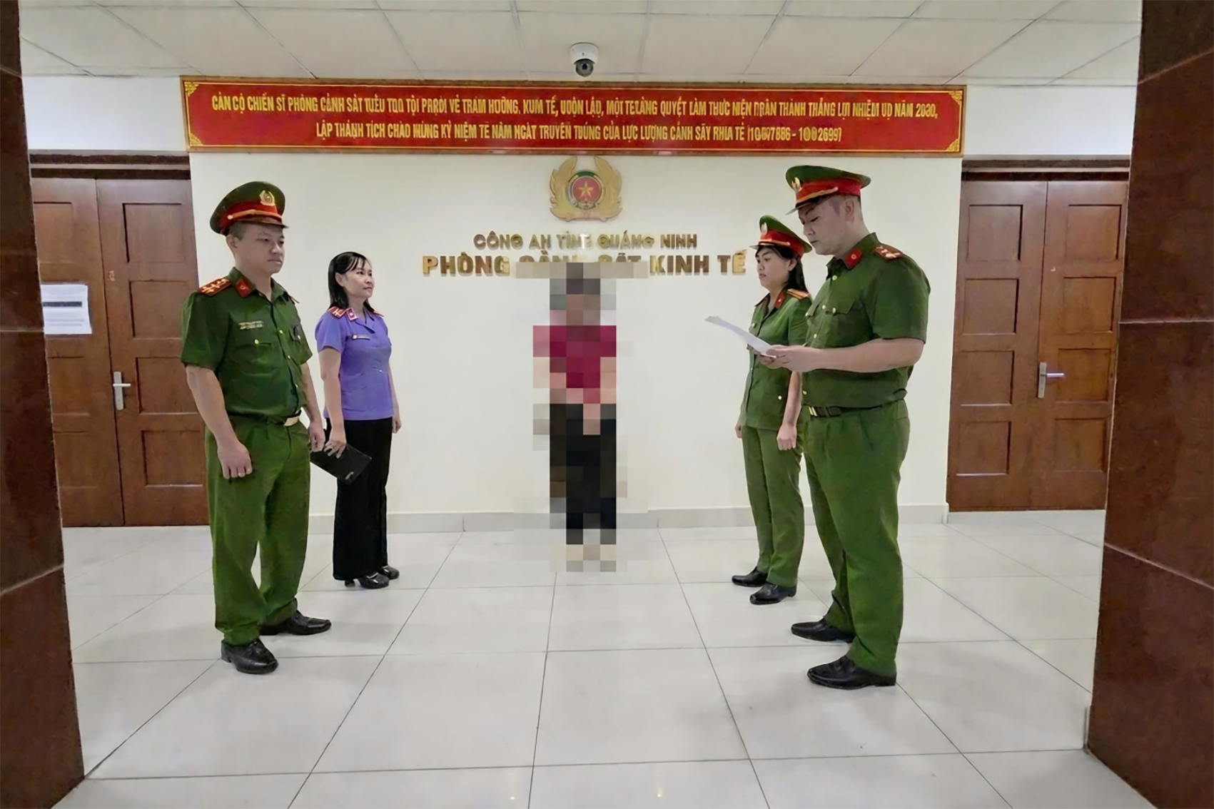 ảnh khởi tố.png