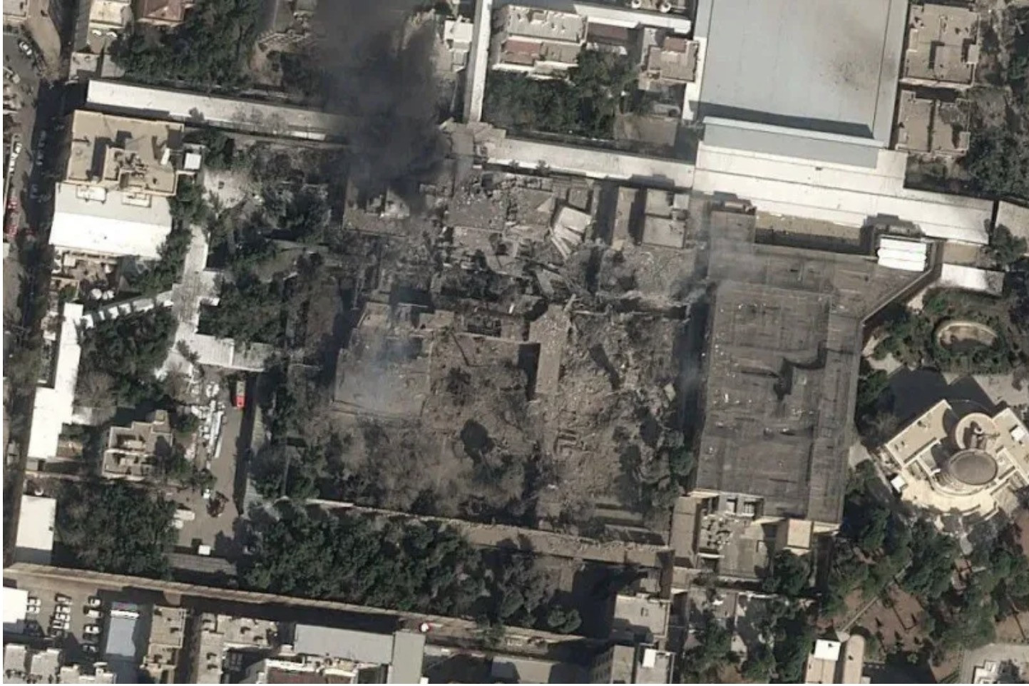 Bên trong thành trì ngầm giữa lòng Tehran