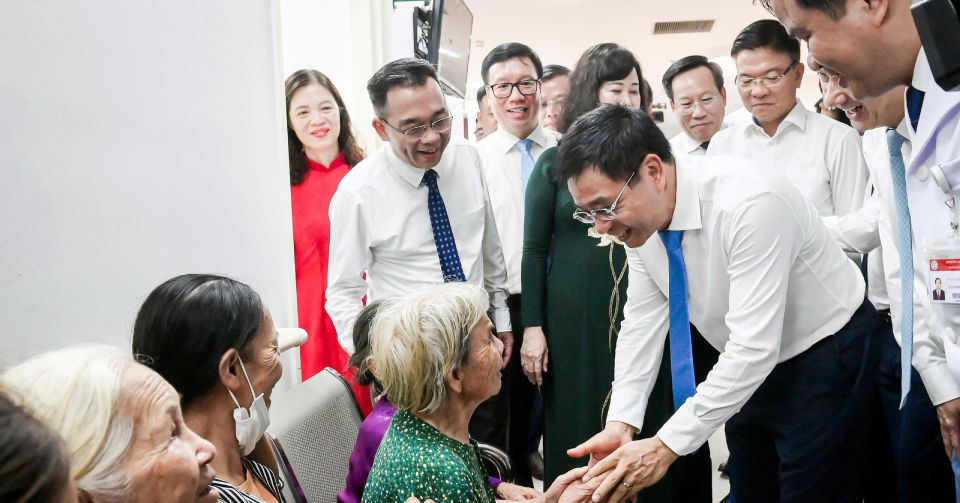 Bệnh viện Bạch Mai cơ sở 2 không thể phát triển như "ốc đảo chuyên môn"