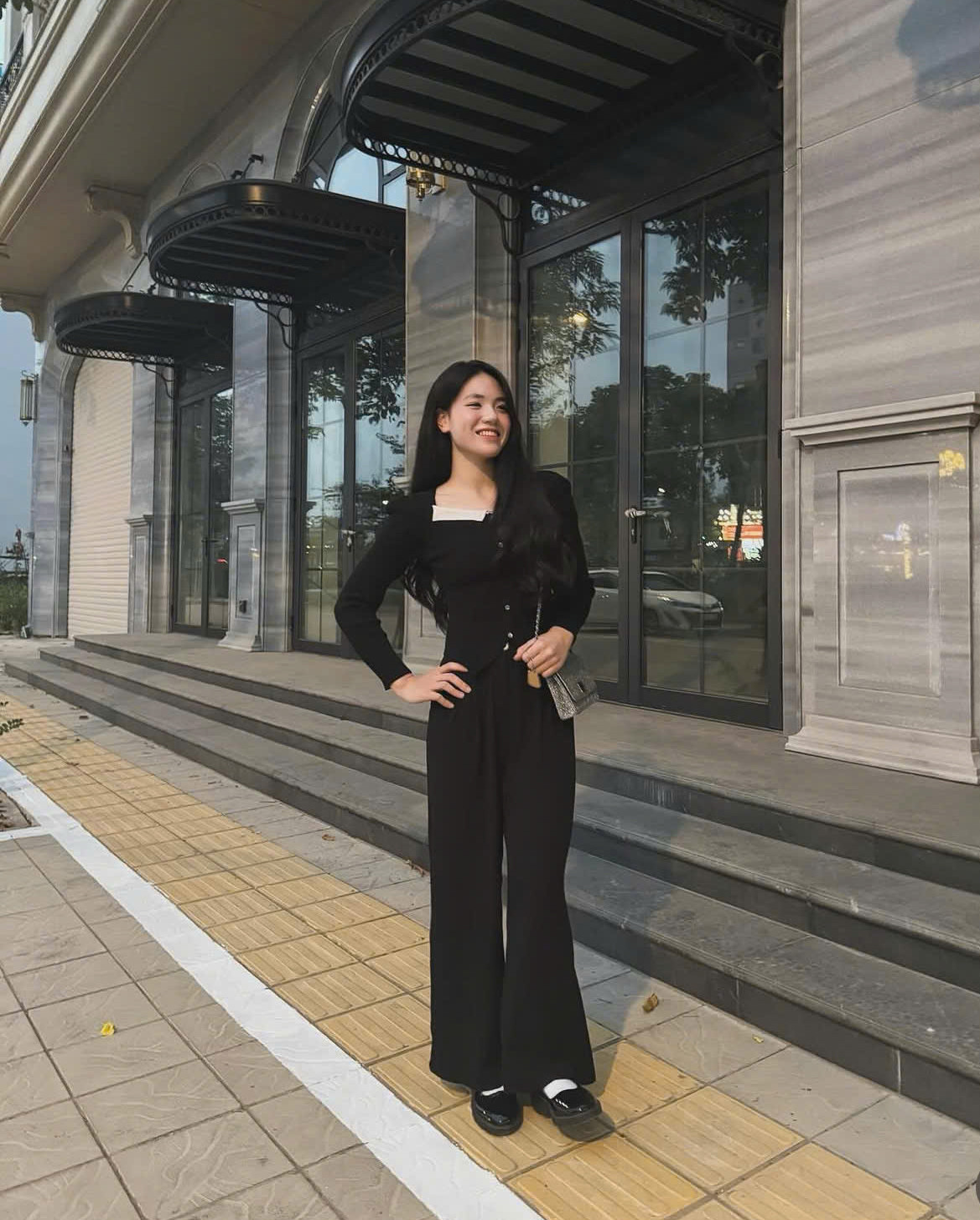 'Hotgirl' 17 tuổi Châm Anh gây sốt ở giải bóng chuyền Đông Nam Á cham anh 7.jpeg