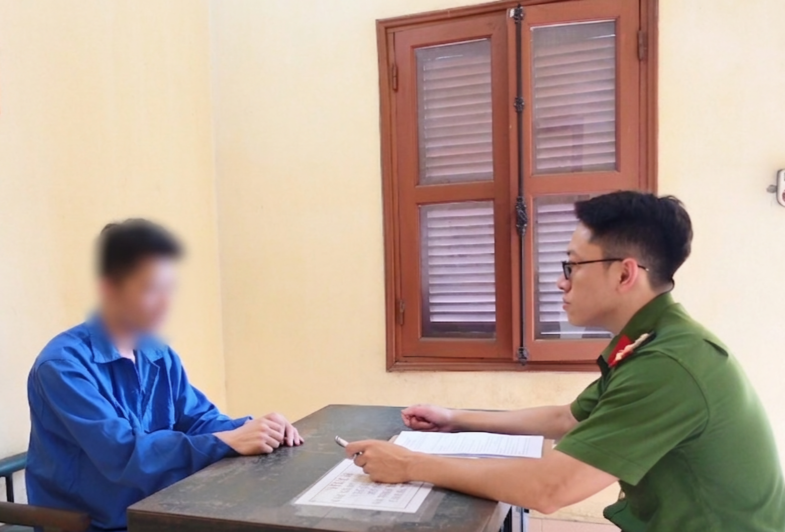 hiếp dâm.png