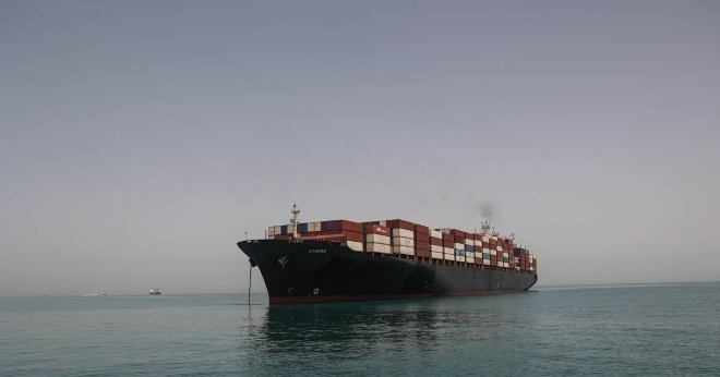 Tàu chở hàng bị tấn công ở eo biển Hormuz, phía Mỹ nói gì?