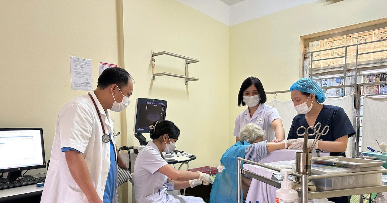 Tiến sĩ cảnh báo yếu tố kích hoạt ‘sát thủ’ tim mạch
