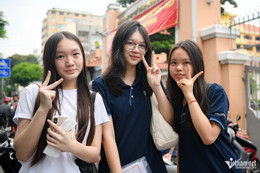 W-thi 10 TPHCM Nguyễn Huế.jpg