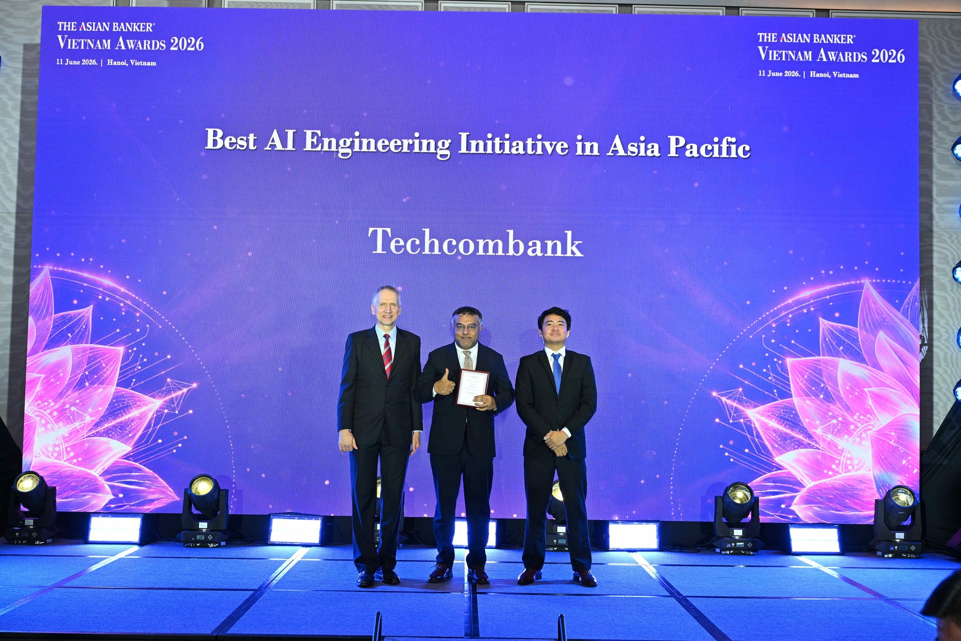 Award TCB IT.jpg