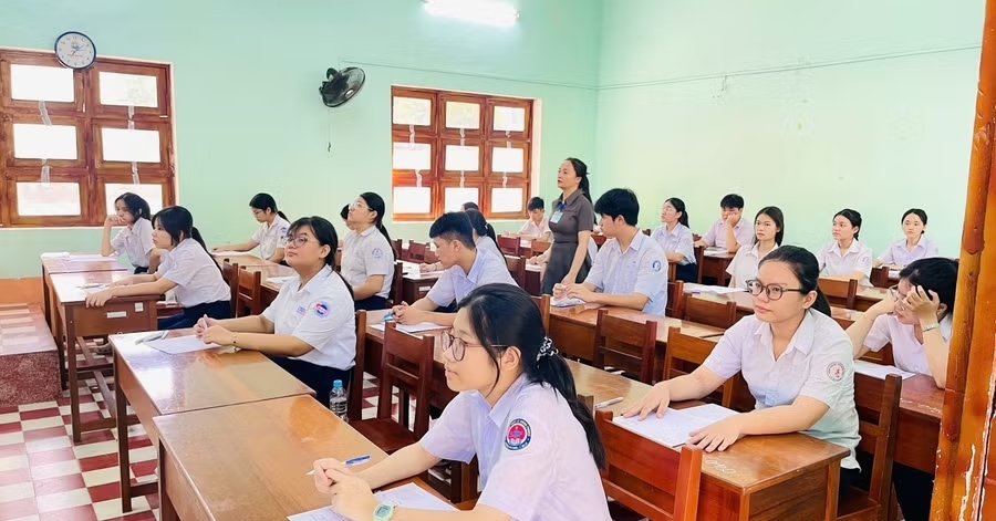 Đề thi và đáp án môn Tiếng Anh tuyển sinh vào lớp 10 tỉnh Gia Lai năm 2026