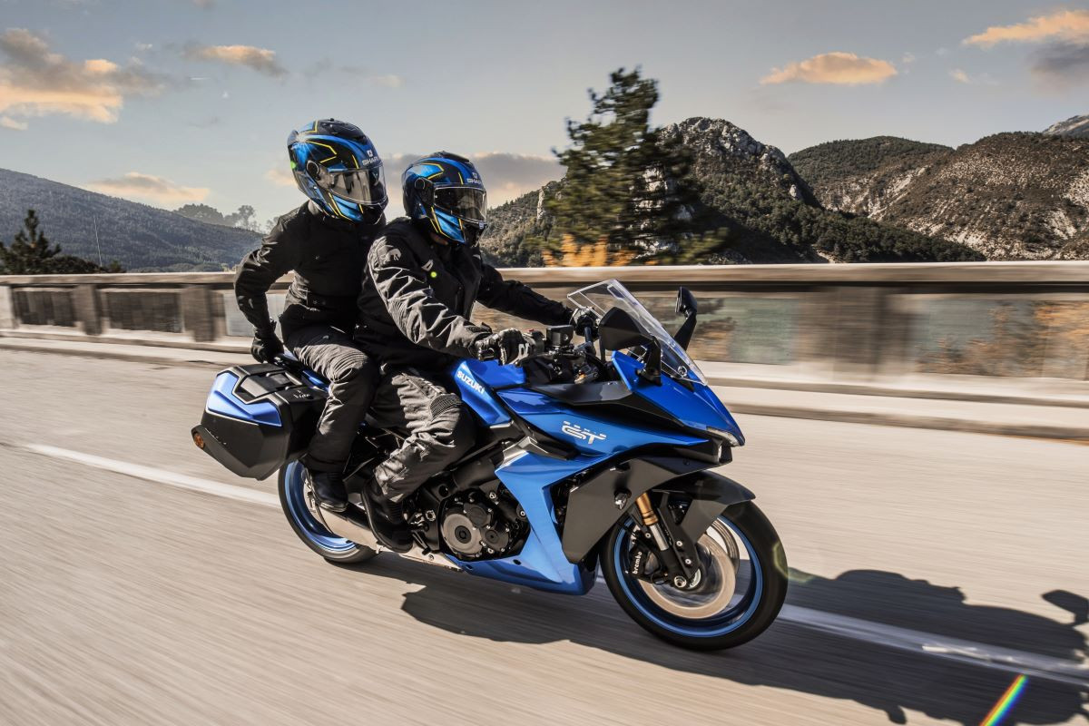 Suzuki GSX S1000GT.jpg