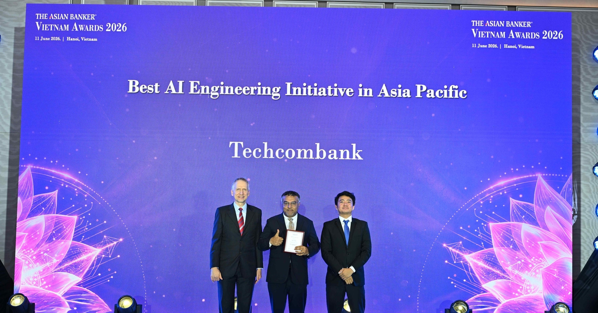 Techcombank và Techcom Life lập ‘hat-trick’ giải thưởng từ The Asian Banker