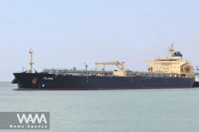 Thêm tàu chở dầu bị tấn công gần Hormuz, Israel nói về thỏa thuận với Lebanon