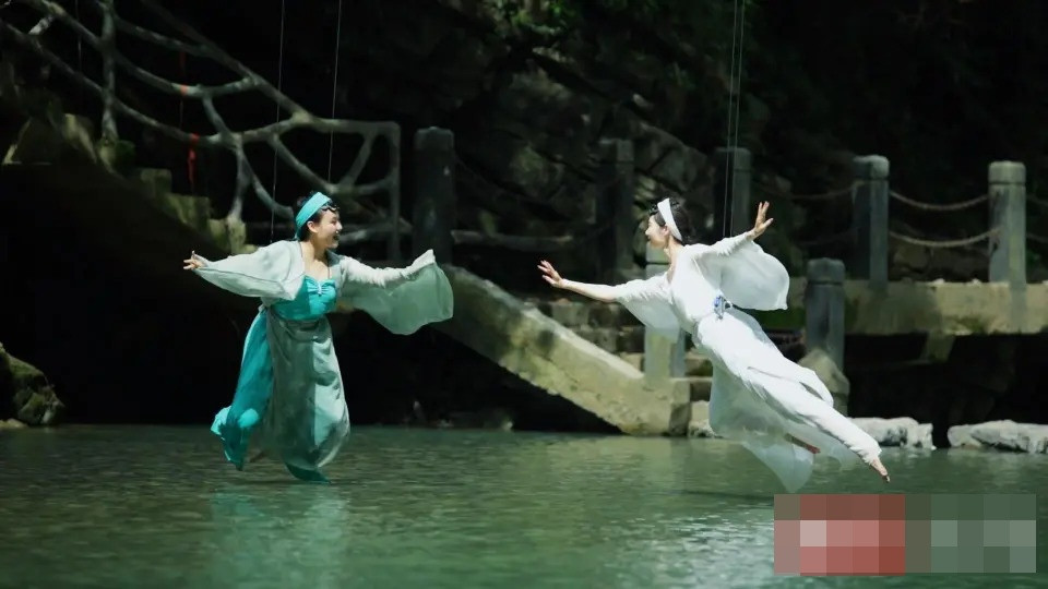 tien nu rai hoa anh.jpg
