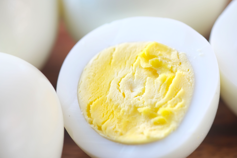 Trứng gà luộc bao lâu thì chín? Cách luộc trứng gà ngon