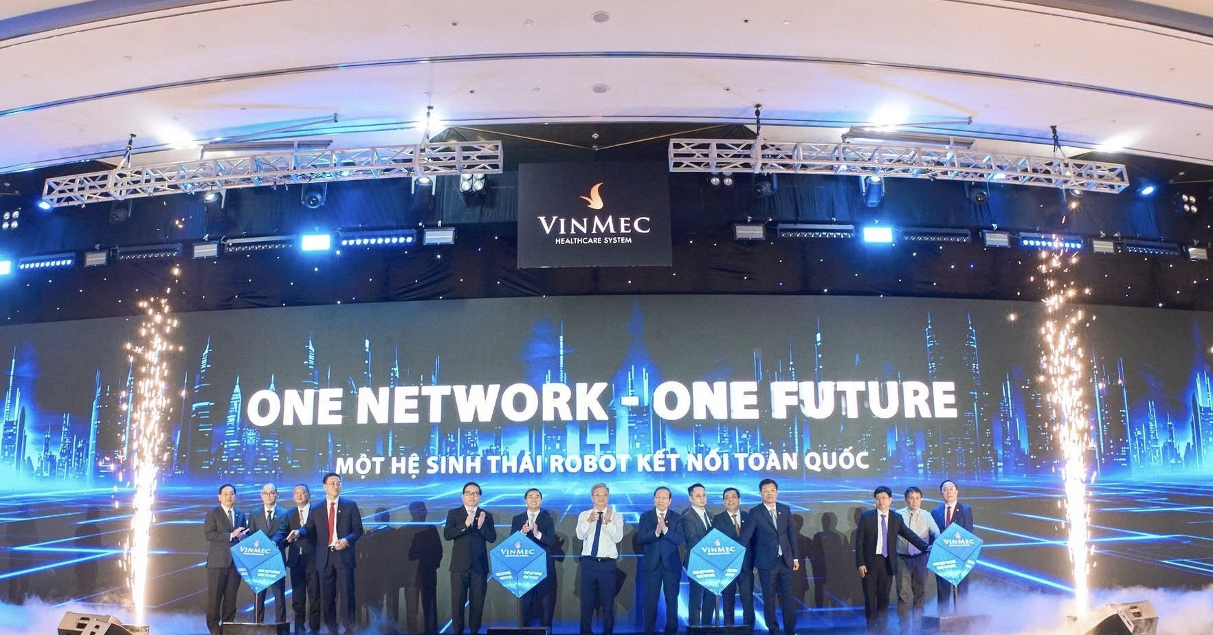 Vinmec khai trương hệ thống Trung tâm phẫu thuật Robot công nghệ cao