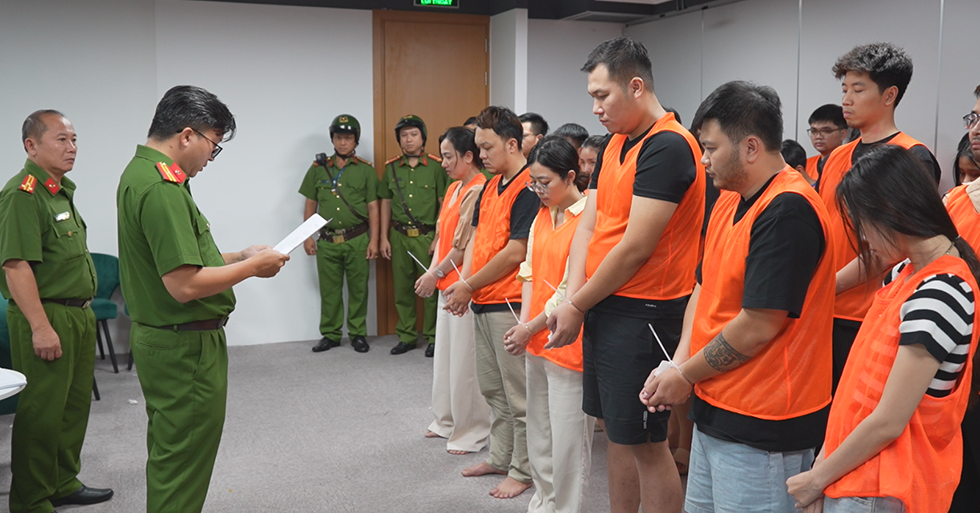 Vụ lừa đảo &amp;apos;hợp đồng kỳ nghỉ&amp;apos;: Bắt 51 đối tượng tại Công ty Metaland ở TPHCM