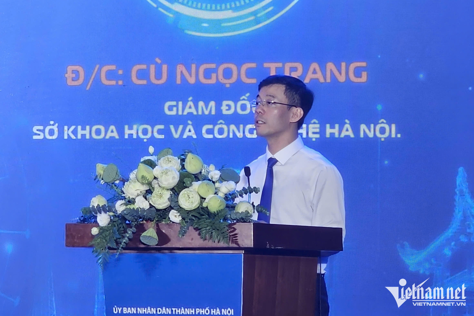 W-kinh te so xa hoi so Ha Noi 02.jpg