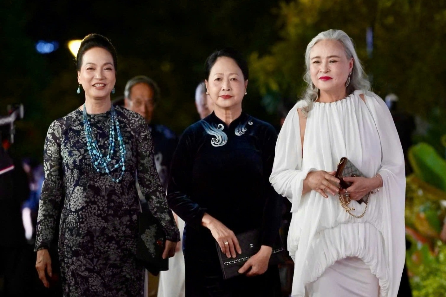 3 NSND Lê Khanh, Như Quỳnh, Hoàng Cúc hội ngộ ở LHP Châu Á Đà Nẵng