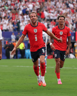 https://static-images.vnncdn.net/vps_images_publish/000001/000003/2026/6/28/harry-kane-177.jpeg