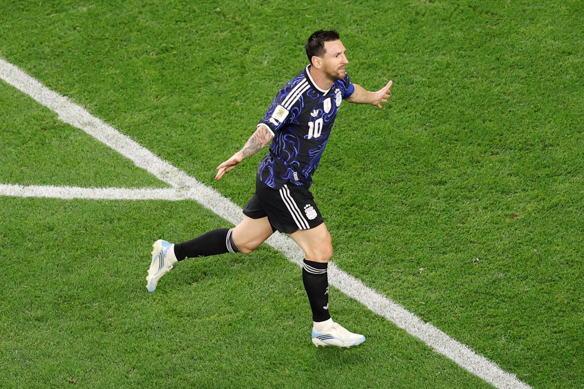 Messi Jordan Argentina 3.jpg