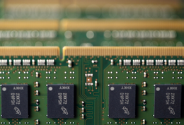 micron chip bloomberg